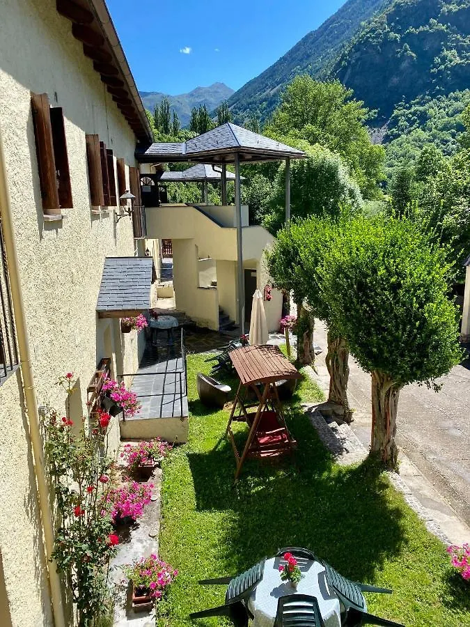 Apartaments Alta Muntanya Barruera Apartment