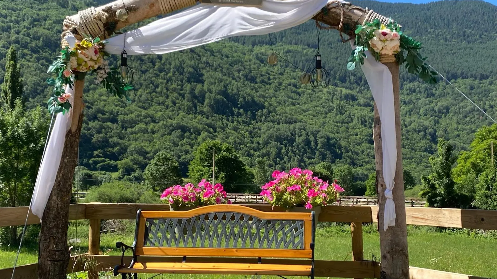 Apartaments Alta Muntanya Barruera Spain